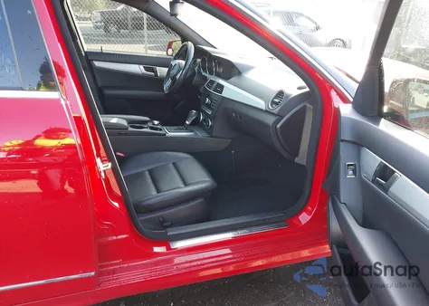 2014 Mercedes-Benz C 300 Sport 4Matic from USA, damaged, VIN WDDGF8AB8EA948343